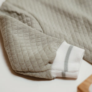 Collar sweater
