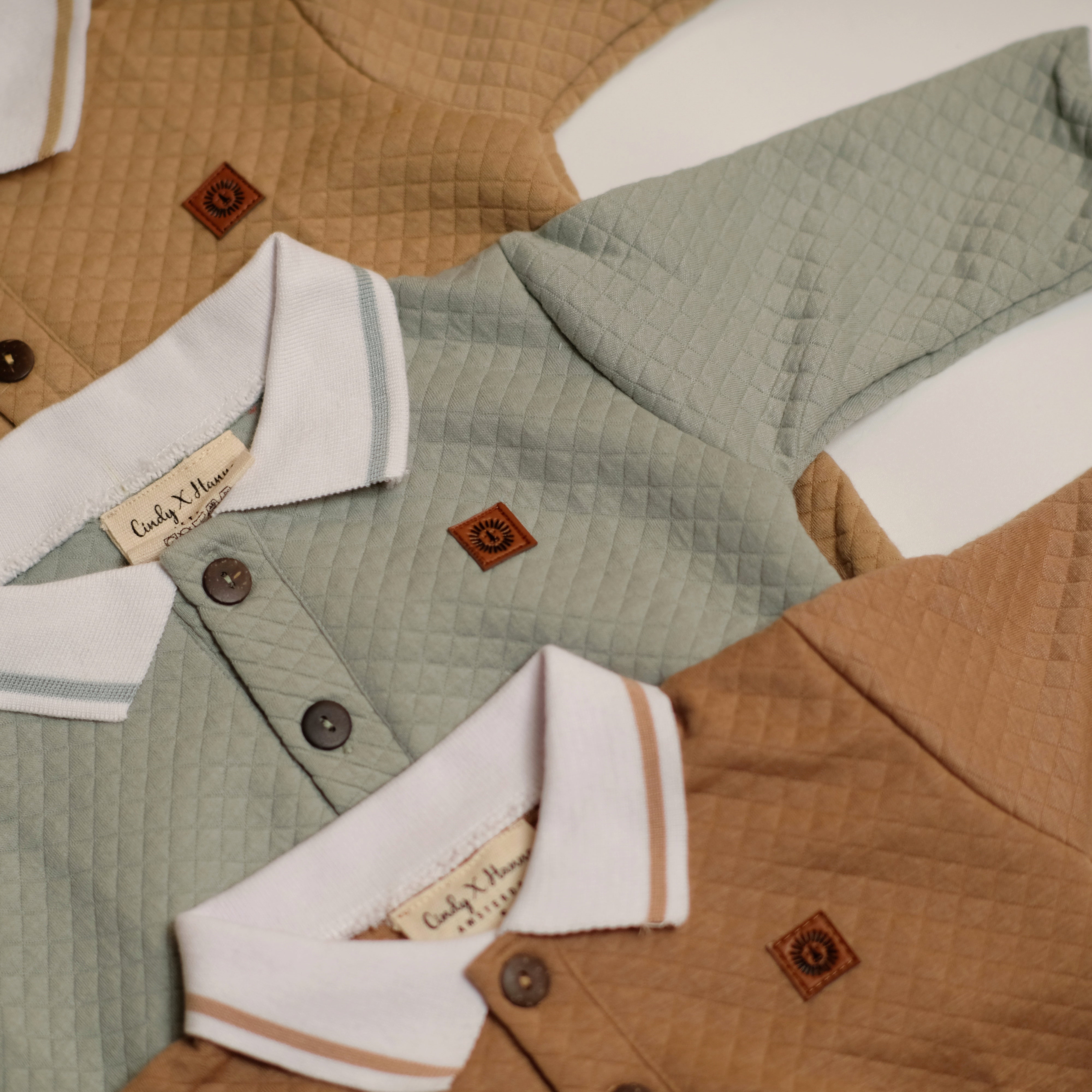 Collar sweater