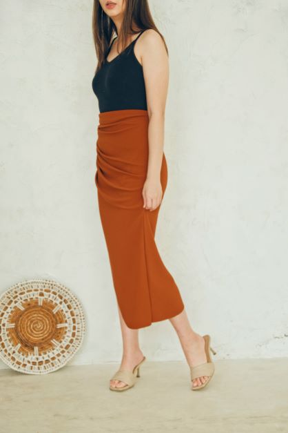 Asymmetrical skirt
