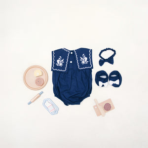 NEWBORN SET EMBROIDERY BABY JUMPER ( Booties  & headband include )