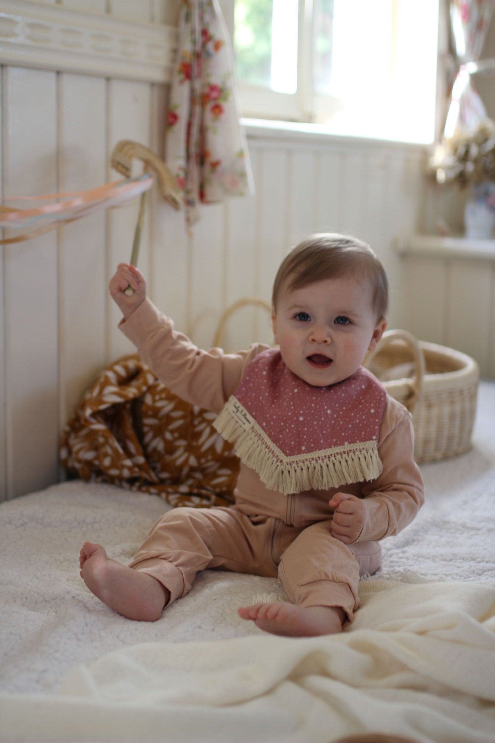 LEBOHEME BIB