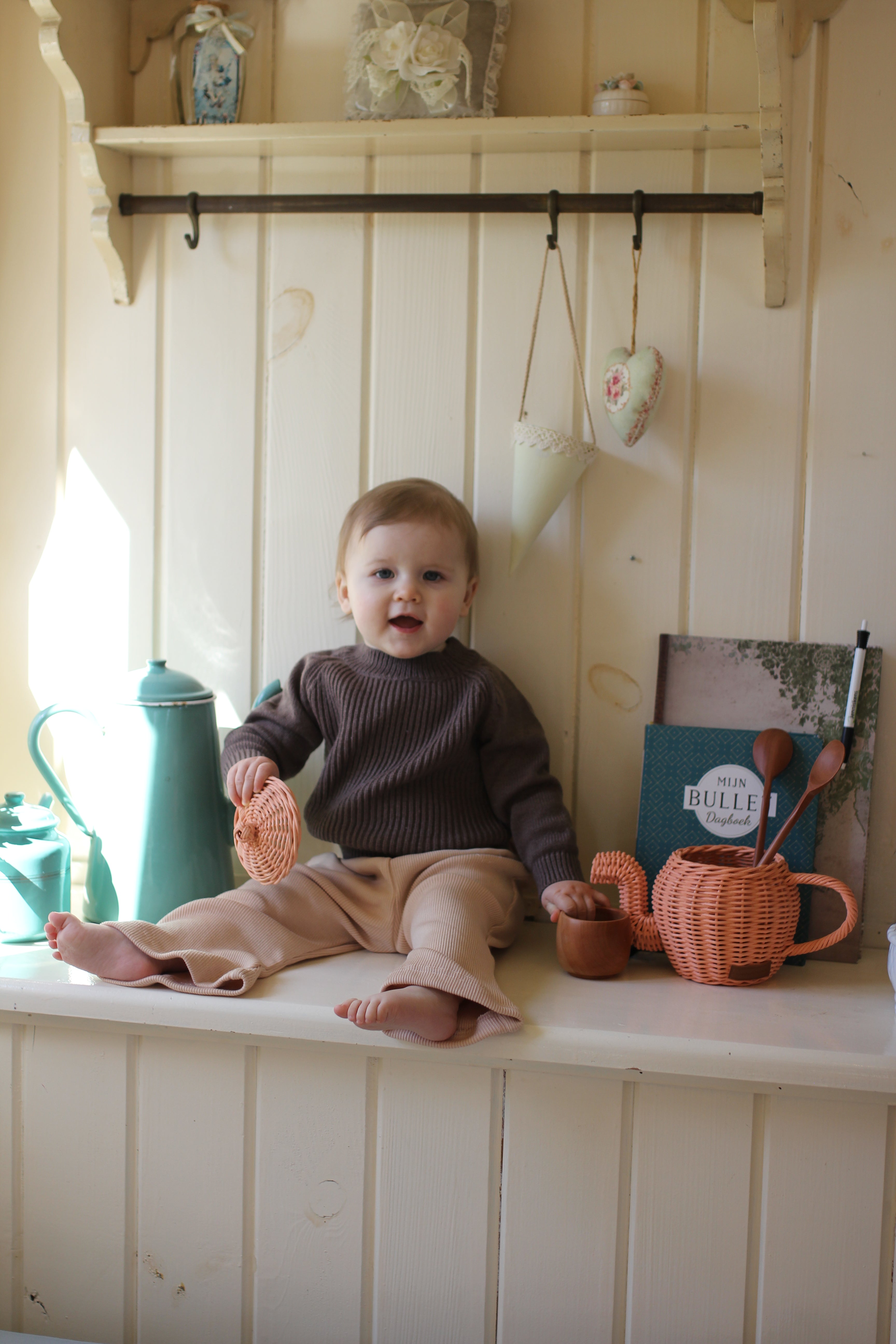 KNIT BABY