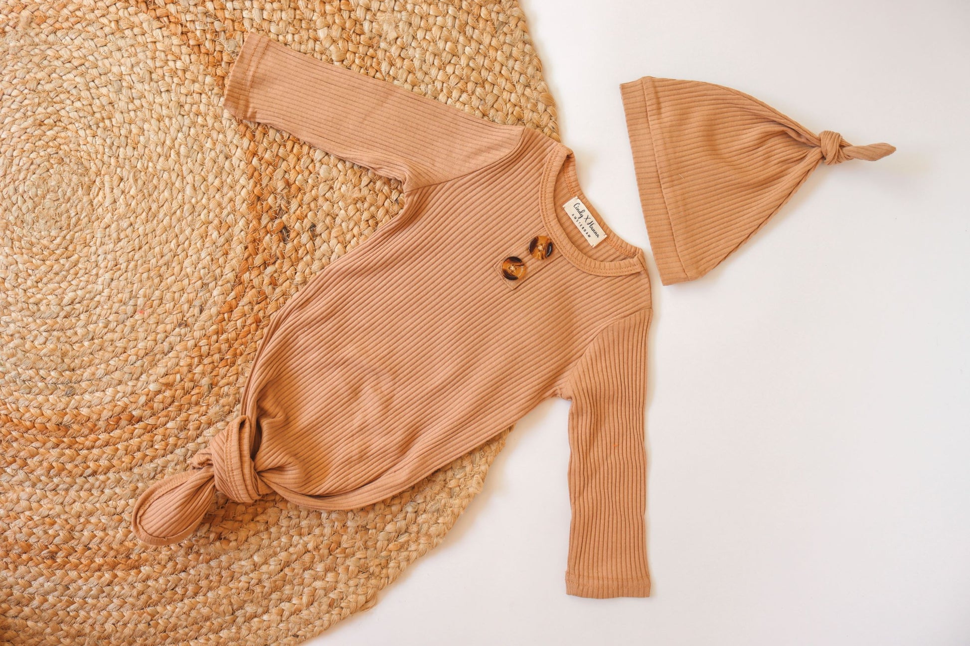 COTTON RIB BABY SWADDLE & KNOT HAT