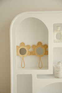 Vintage Daisy Hand Mirror